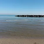 Giardino Delle Rose * Lido di Fermo