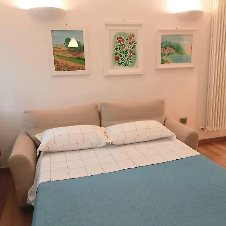 Giardino Delle Rose ليدو دي فيرمو